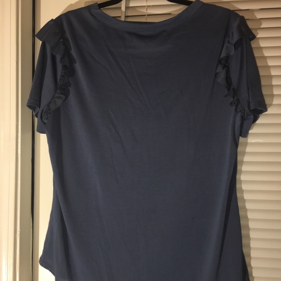 Terra and sky shirt - Picture 3 of 3